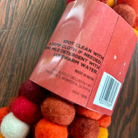 Trader Joe’s Felted Wool Garland, Handcrafted, Fall Seasonal Thanksgiving Colors - Picture 4 of 8